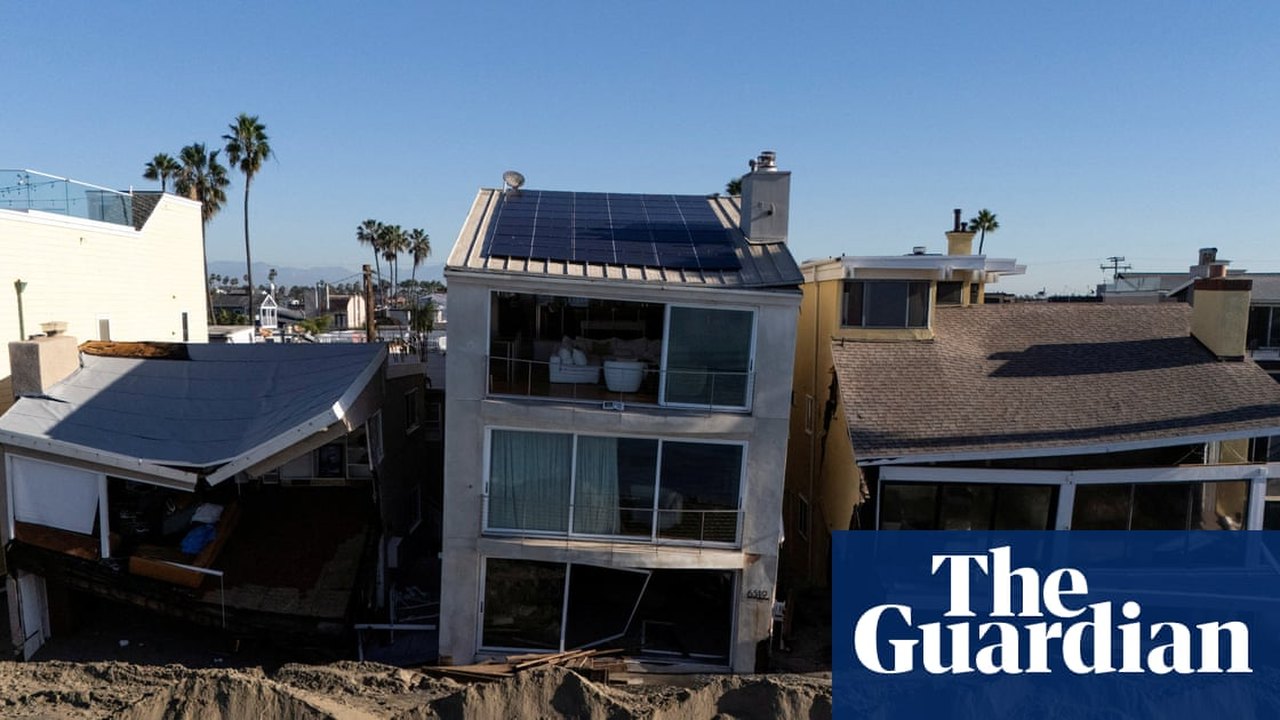 AI-generated conceptual illustration for California Coastal Communities Brace for Record-Breaking Tides
